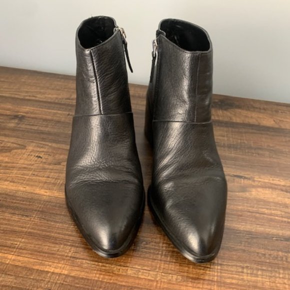 Nine West ENTITY Pointed Tor BOOTIE Size 8M - Picture 4 of 9